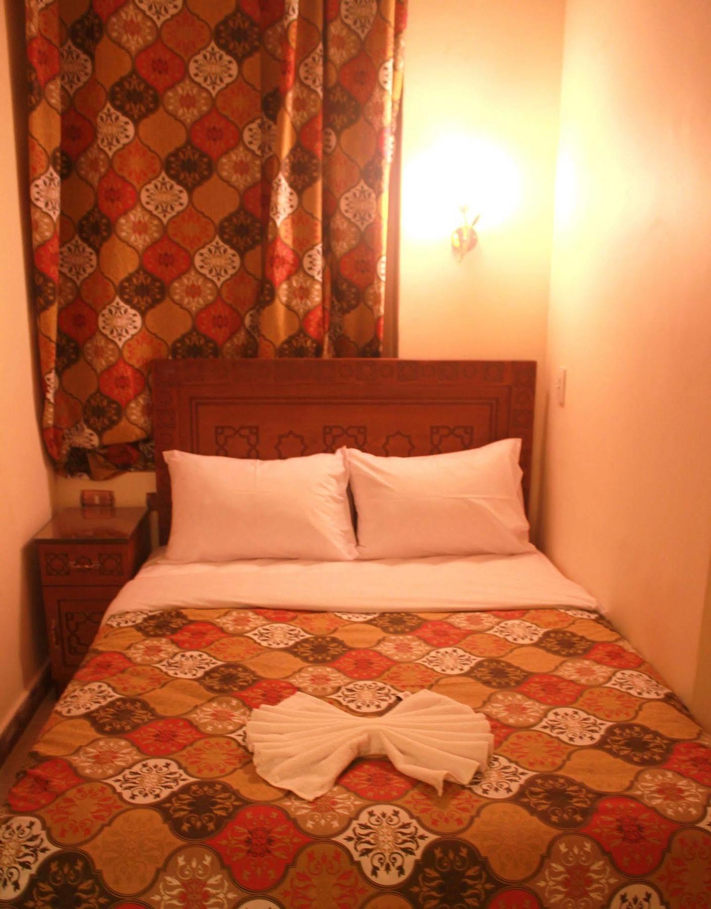 Minerva Downtown Hostel Каїр Екстер'єр фото