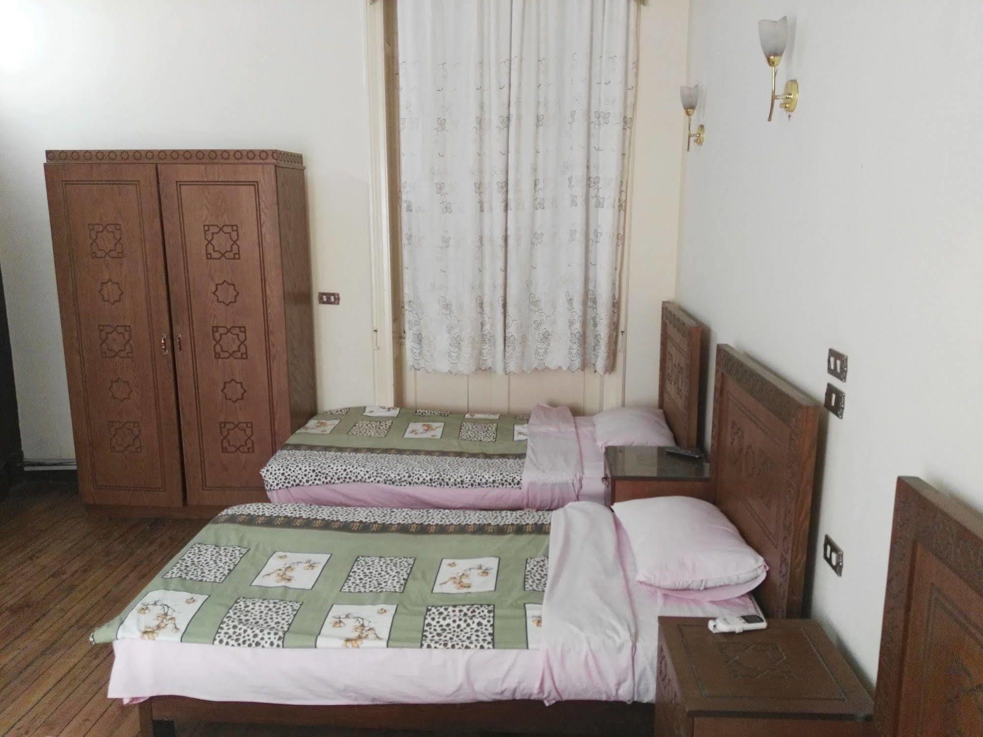 Minerva Downtown Hostel Каїр Екстер'єр фото