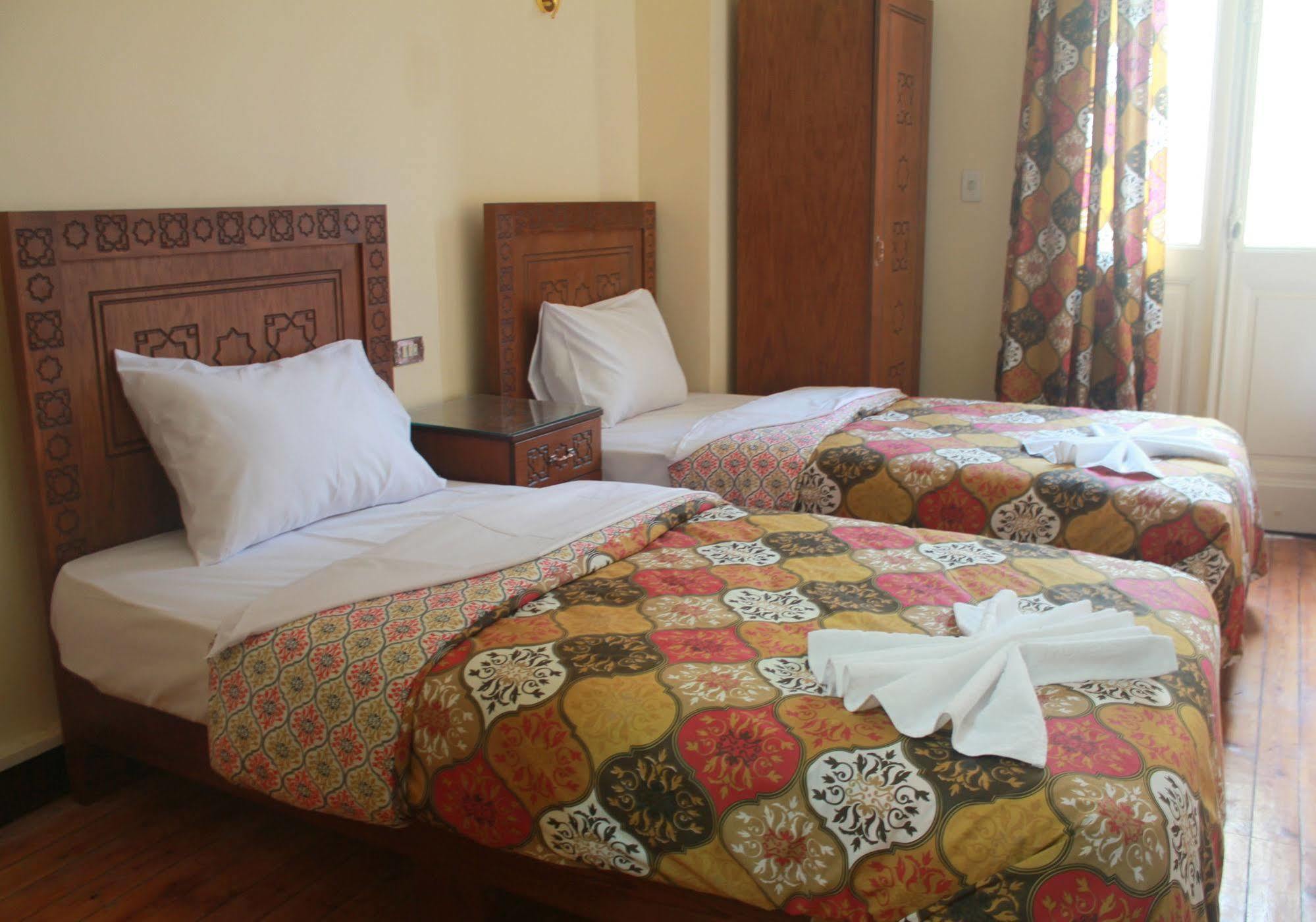 Minerva Downtown Hostel Каїр Екстер'єр фото